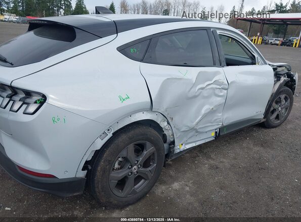 3FMTK1SS5PMA02048 2023 FORD MUSTANG MACH-E White Widok z przodu