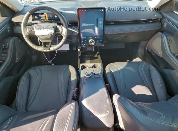 3FMTK3SS6MMA09114 2021 FORD MUSTANG MACH-E PREMI Серый Вид панели приборов