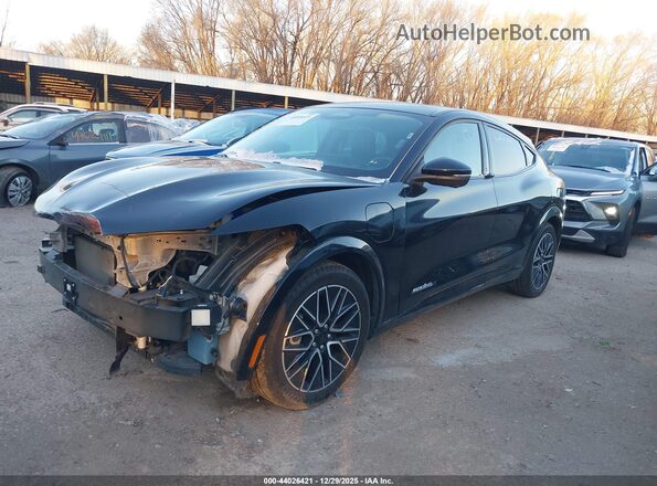 3FMTK3SU0RMA04497 2024 FORD MUSTANG MACH-E PREMI Черный Передняя левая четверть