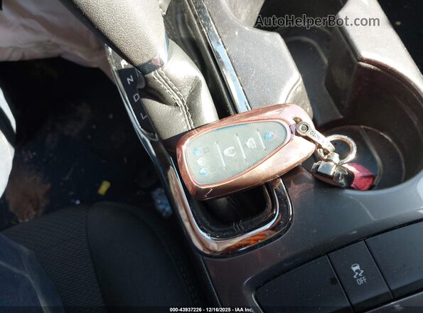 3G1BE6SM4JS529404 2018 CHEVROLET CRUZE Черный Вид панели приборов