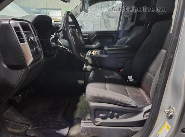 3GCUKREC1GG220109 2016 CHEVROLET 1500 Серебряный Вид салона спереди