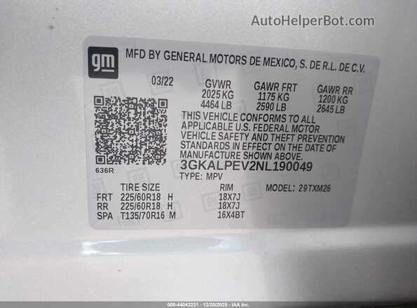 3GKALPEV2NL190049 2022 GMC TERRAIN Silver Widok komory silnika