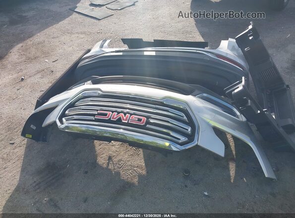 3GKALPEV2NL190049 2022 GMC TERRAIN Silver Widok zestawu wskaźników