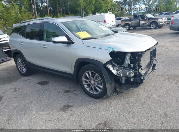 3GKALPEV2NL190049 2022 GMC TERRAIN Silver Przód prawy