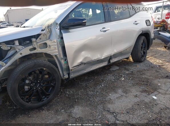 3GKALPEV7ML356855 2021 GMC TERRAIN Silver Vista frontal