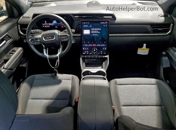 3GKALUEG8TL135604 2026 GMC TERRAIN Синий Вид панели приборов