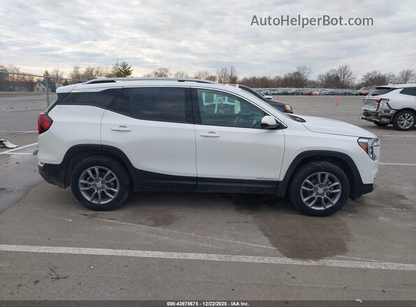 3GKALVEV0NL141582 2022 GMC TERRAIN White Սալոնի հետևի տեսք