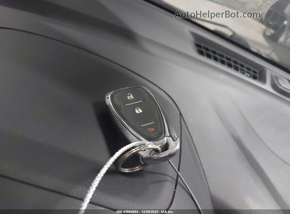 3GNAXHEV5JS640628 2018 CHEVROLET EQUINOX Синий Вид панели приборов