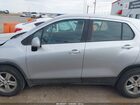 2020 Chevrolet Trax Fwd Ls Серебряный vin: 3GNCJKSB2LL206911