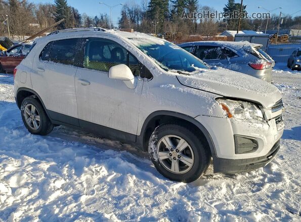 3GNCJPSB6GL233726 2016 CHEVROLET TRAX Белый Передняя правая четверть