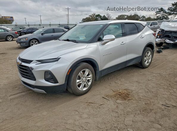 3GNKBBRAXLS684313 2020 CHEVROLET BLAZER Серебряный Передняя левая четверть