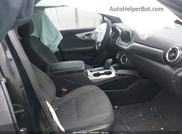 3GNKBCR40MS574257 2021 CHEVROLET BLAZER Black Front interior view