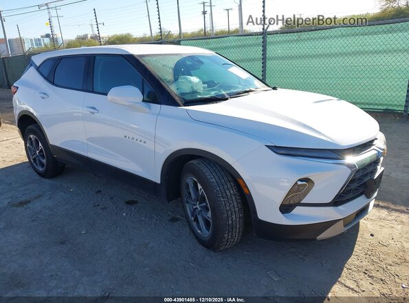 3GNKBCR48SS144571 2025 CHEVROLET BLAZER Белый Передняя правая четверть
