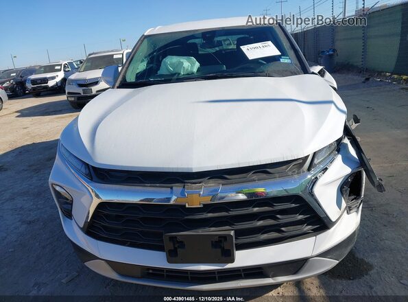 3GNKBCR48SS144571 2025 CHEVROLET BLAZER Белый Вид щитка приборов