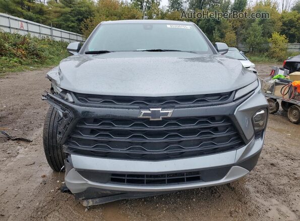 3GNKBHR43PS164408 2023 CHEVROLET BLAZER Серебряный Вид спереди
