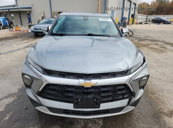 3GNKBHR45PS217142 2023 CHEVROLET BLAZER Серый Вид спереди