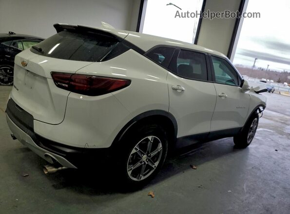 3GNKBHR48SS242559 2025 CHEVROLET BLAZER White Задня права чверть