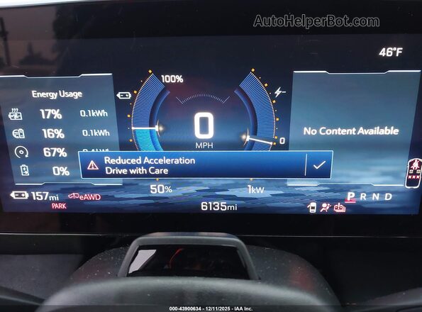 3GNKDERL2SS236014 2025 CHEVROLET OTHER Красный Вид задних сидений