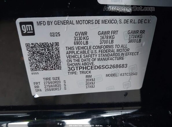 3GTPHCED6SG268683 2025 GMC SIERRA Black Widok komory silnika