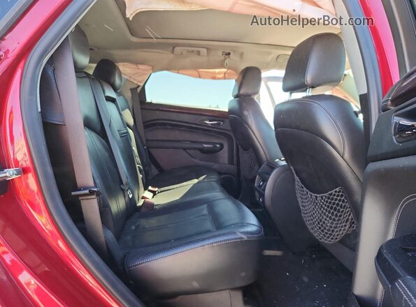 3GYFNCE35GS576602 2016 CADILLAC SRX Red Widok wnętrza z tyłu