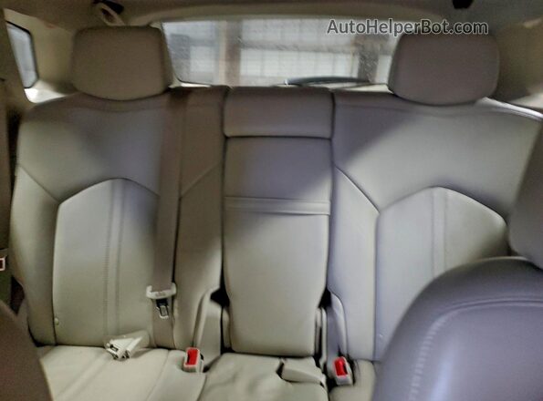 3GYFNDE31GS577946 2016 CADILLAC SRX Red Rear seats view