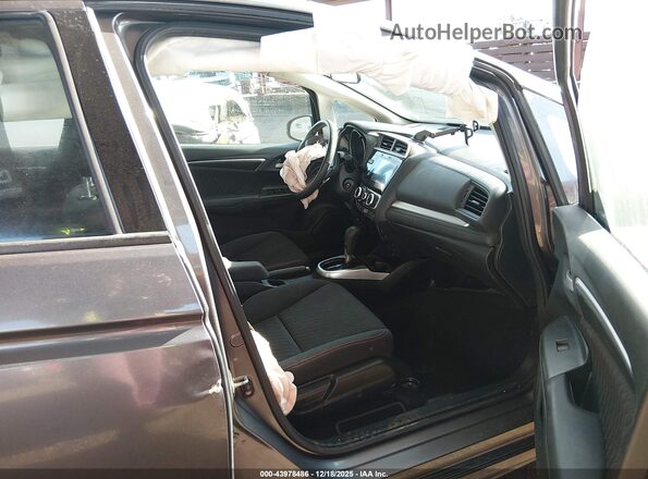 3HGGK5H60JM718775 2018 HONDA FIT Серый Вид салона спереди