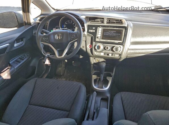 3HGGK5H81JM732394 2018 HONDA FIT Серебряный Вид панели приборов