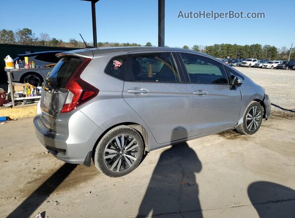 3HGGK5H81JM732394 2018 HONDA FIT Серебряный 