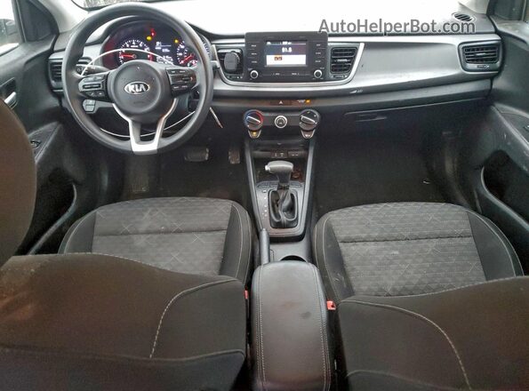 3KPA24AB6JE094903 2018 KIA RIO Белый Вид панели приборов