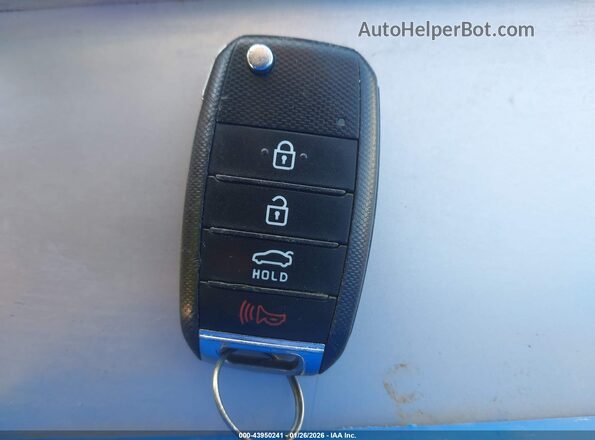 3KPA24AD3LE273131 2020 KIA RIO Red Widok deski rozdzielczej