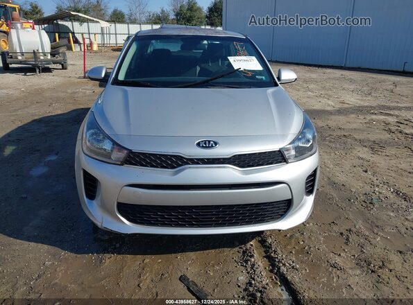3KPA24AD4LE309621 2020 KIA RIO Gray Widok z przodu