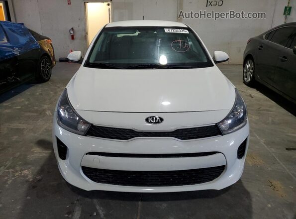 3KPA24AD6LE357329 2020 KIA RIO White Widok z przodu