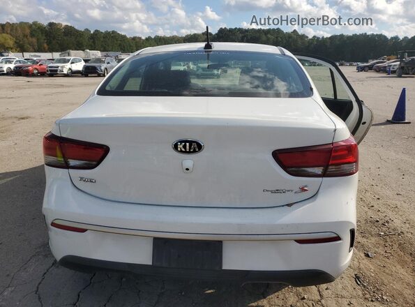 3KPA24AD7ME422951 2021 KIA RIO White Widok z tyłu
