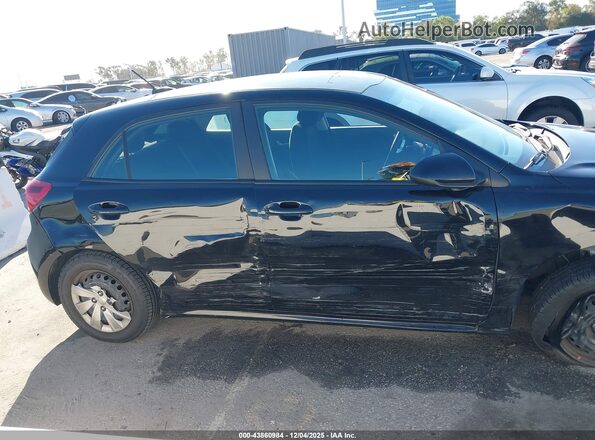 3KPA25AD1LE337897 2020 KIA RIO 5-DOOR Черный Вид спереди
