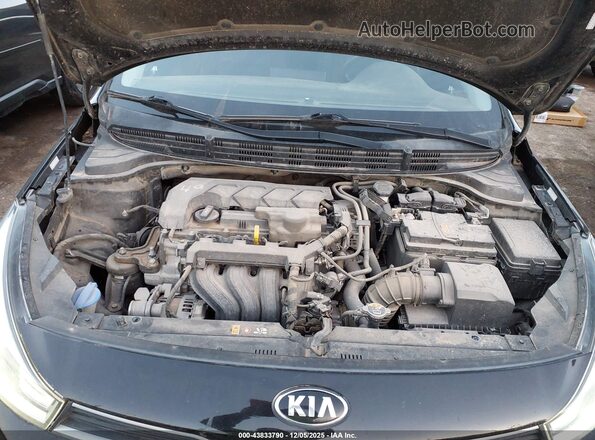 3KPA25AD2ME397401 2021 KIA RIO 5-DOOR Черный Вид сзади