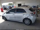 2022 Kia Rio 5-door S Серебряный vin: 3KPA25AD3NE457915