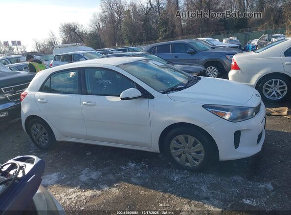3KPA25AD5LE312243 2020 KIA RIO 5-DOOR White Vista interior trasera