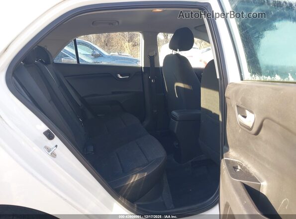 3KPA25AD5LE312243 2020 KIA RIO 5-DOOR White Vista de la etiqueta del VIN
