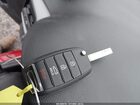 2023 Kia Rio 5-door S Красный vin: 3KPA25AD5PE575127