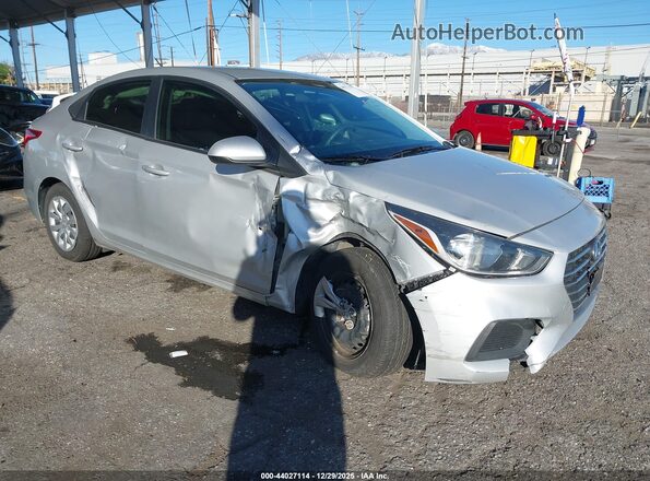 3KPC24A64NE185170 2022 HYUNDAI ACCENT Серебряный Передняя правая четверть