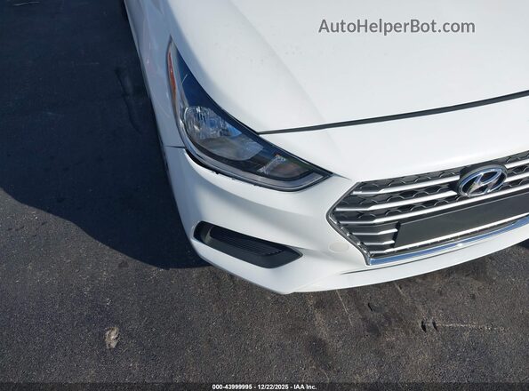 3KPC24A6XME136974 2021 HYUNDAI ACCENT Белый Вид спереди