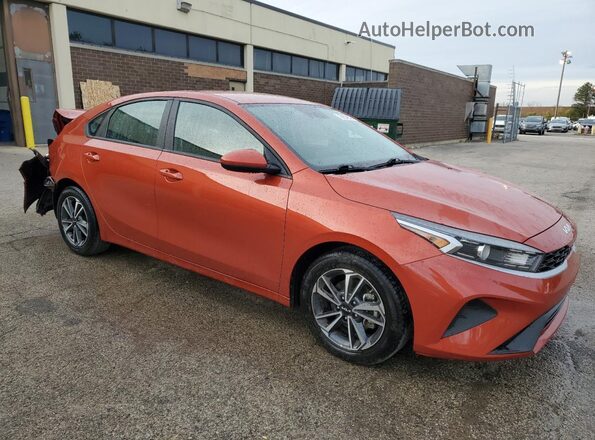 3KPF24AD1RE705567 2024 KIA FORTE Оранжевый Передняя правая четверть