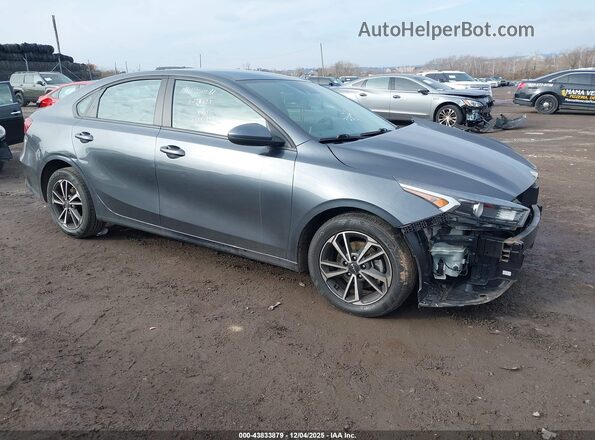 3KPF24AD2NE465889 2022 KIA FORTE Серый Передняя правая четверть