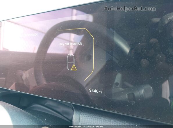 3KPFU4DEXSE036851 2025 KIA K4 Black Widok tylnych siedzeń