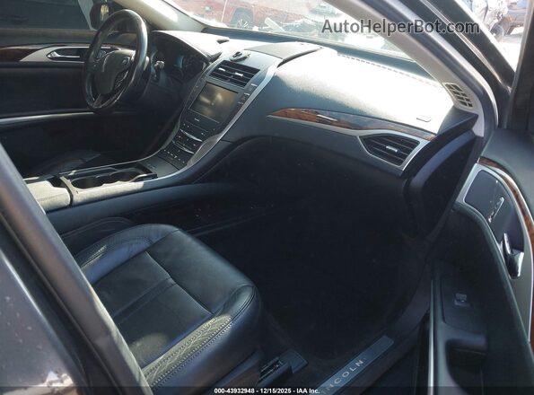 3LN6L2LU2GR622665 2016 LINCOLN MKZ HYBRID Gray Widok wnętrza z przodu
