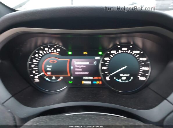 3LN6L5C91HR620209 2017 LINCOLN MKZ Silver Vista de los asientos traseros