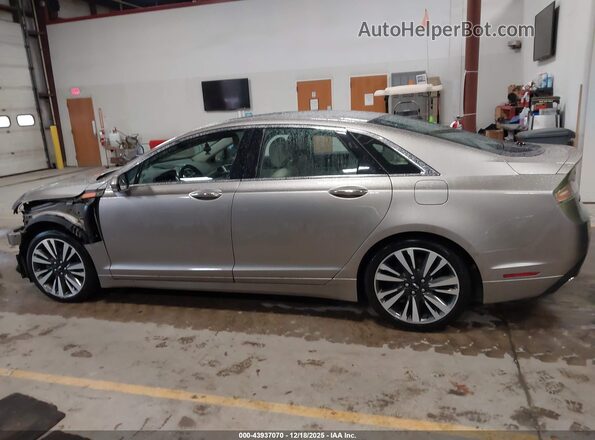 3LN6L5F9XJR609534 2018 LINCOLN MKZ Золотой 