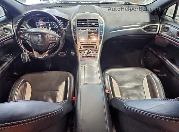 3LN6L5FC4JR620489 2018 LINCOLN MKZ White Dashboard view