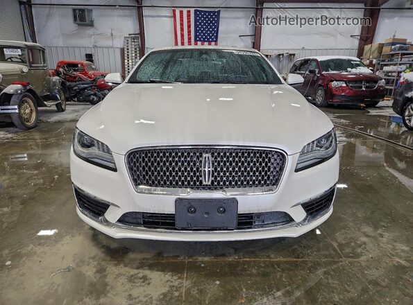 3LN6L5FC4JR620489 2018 LINCOLN MKZ White Front view