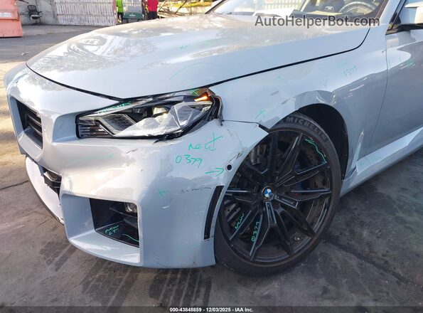 3MF13DM01P8D49033 2023 BMW M2 Серый Вид спереди